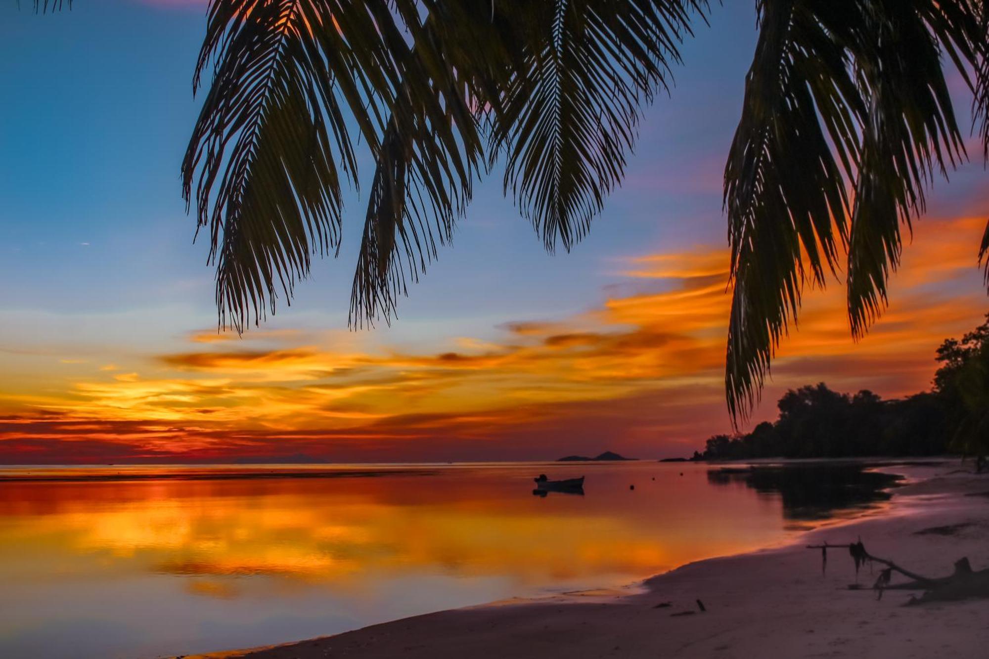 Nid'Aigle Lodge Baie Sainte Anne エクステリア 写真